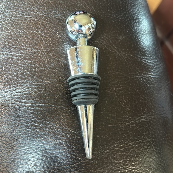 Set of 2 silver wine stoppers - Picture 4 of 4